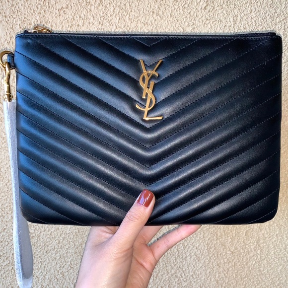 ❌SOLD❌ YSL MATELASSÉ LEATHER POUCH - Picture 3 of 7